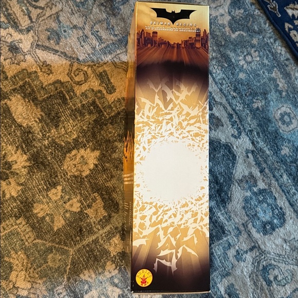 Batman Halloween Costume. Batman Begins costume and accessories. New in box - Picture 3 of 7